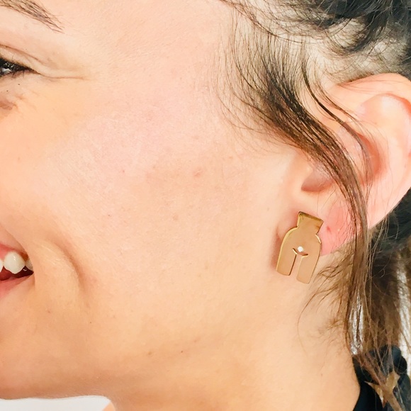 Ideal Women Stud Earrings ✨ Art on your Ears. - Picture 4 of 4